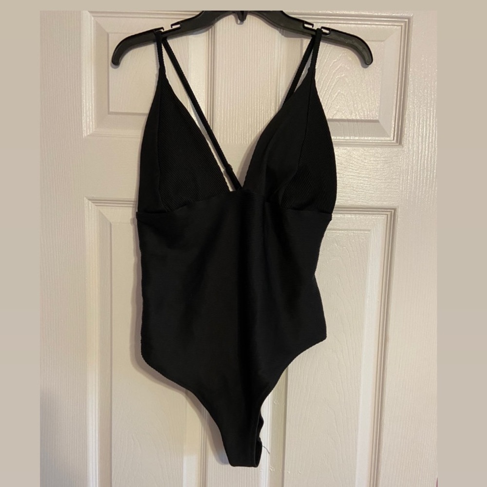 H&M One Piece Swimsuit